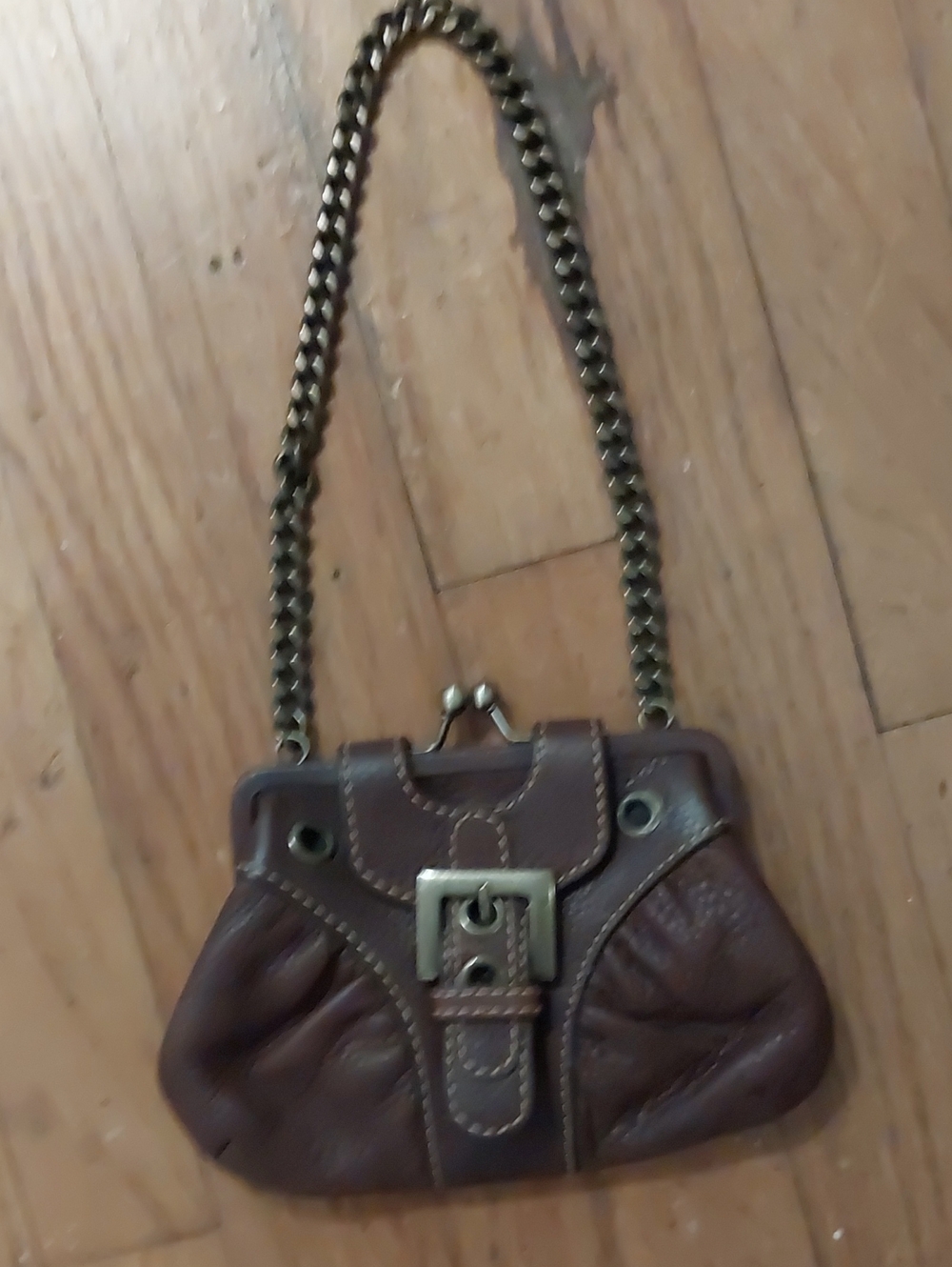 Vintage-Style Brown Leather Clutch with Chain Handle